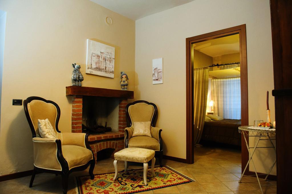 Agriturismo Paitin 알바 객실 사진